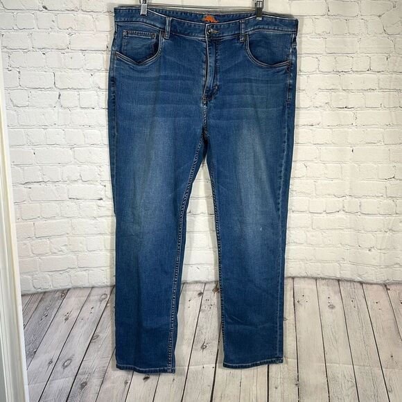 Tommy Bahama Denim Mens Straight Jeans size 40x32 - Picture 1 of 10